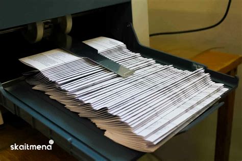 Procesas: maketavimas, spausdinimas, apdirbimas (kraštų užlydymas, kilpos)