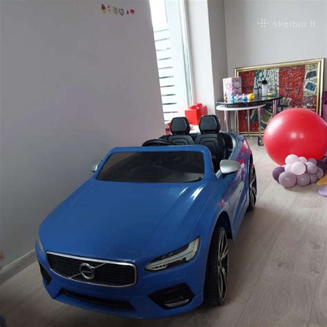 Vaikiškas piešinys: paprastas automobilis