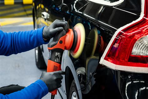 automobilio poliravimas ir detalių atnaujinimas