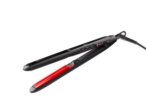 Schematinis automobilio rato pjūvis su nurodytais spinduliais