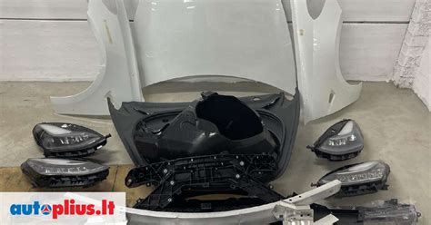 Naudotų automobilių dalių sandėlis