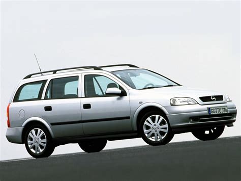Scheminis Opel Astra G Caravan priekinio tilto vaizdas