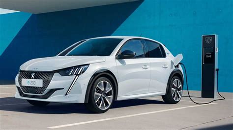 Peugeot e-208 baterijos talpa ir nuotolis
