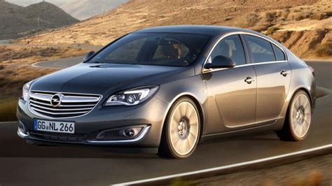 Opel Insignia automobilio išorė