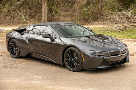 BMW i8 priekis