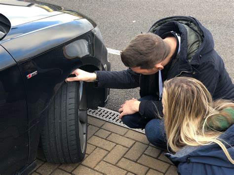 Protektoriaus nusidėvėjimo lygio palyginimas