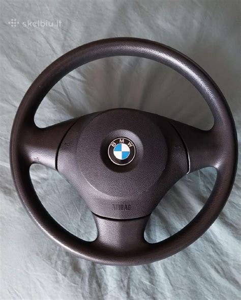 Atnaujintas BMW vairas