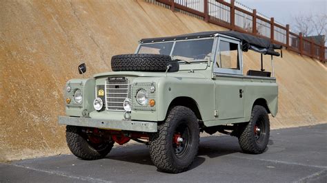 Land Rover Series III automobilis