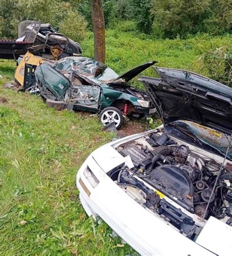 Pagalbos automobiliai avarijos vietoje