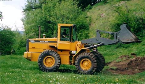 Schematinis Volvo L70 krautuvo vaizdas