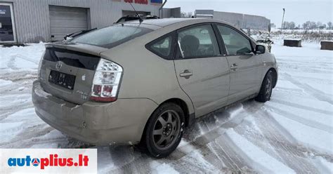 Ieškoma Toyota Prius automobilio dalis