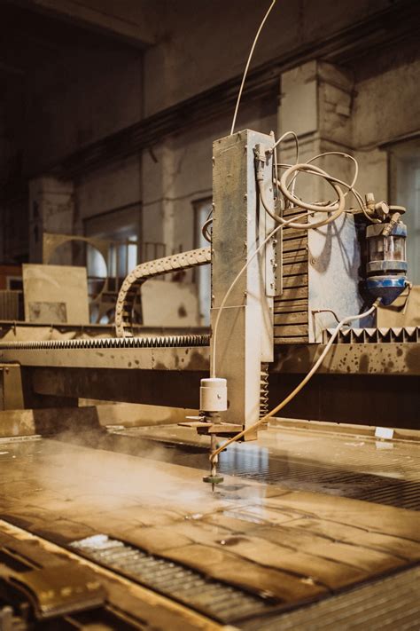 CNC staklių darbo stalas su vakuumo funkcija ir T formos grioveliais